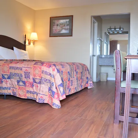 Knights Inn Greenville-2