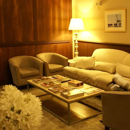 Hotel Edmond Rostand-3