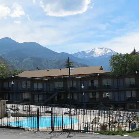 Silver Saddle Motel-2