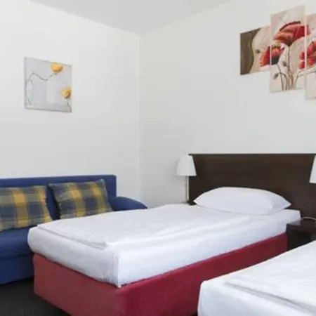 Aparthotel Vega-3