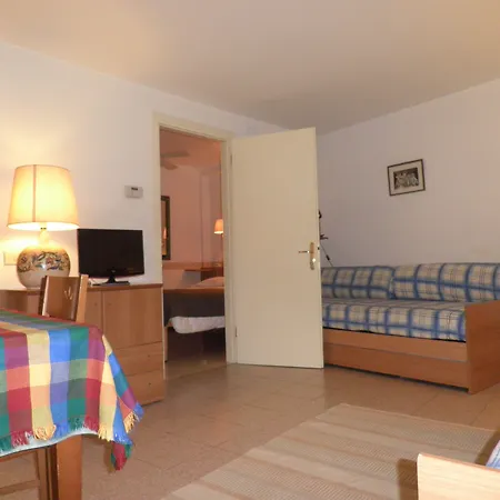 Al Campaniel Bed And Breakfast-2