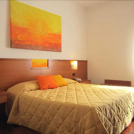 Euro Hotel-2