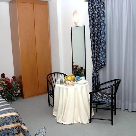 Hotel Le Mura e Residence-3