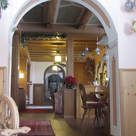 Hotel Azola-2