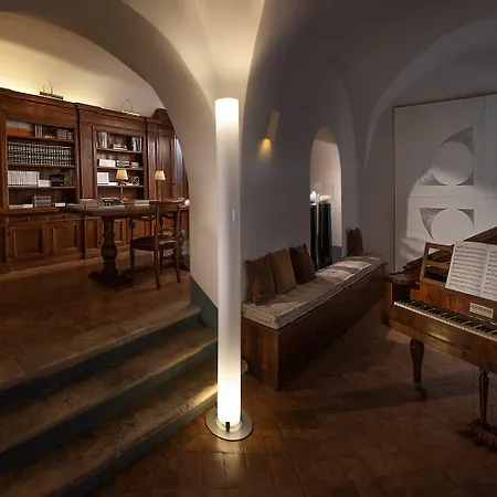 Relais&Chateaux Palazzo Seneca-2