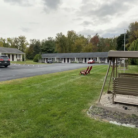 Villager Motel-2