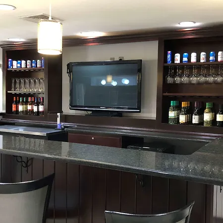 Best Western Plus Goodman Inn & Suites-3