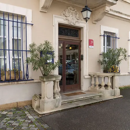 The Originals Boutique, Hôtel du Parc, Cavaillon (Inter-Hotel)-3