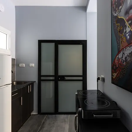 Liber Tel Aviv Sea Shore Suites By Raphael Hotels-2