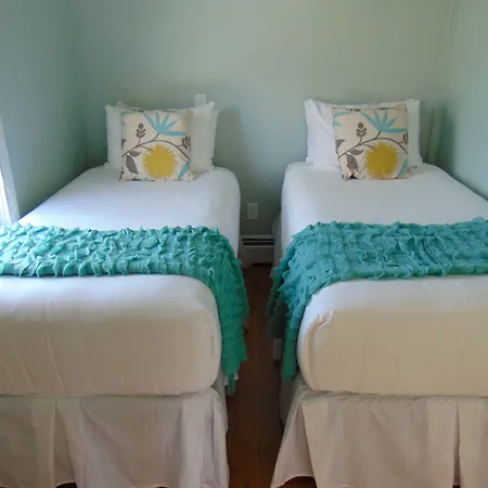 Colonial Inn-2