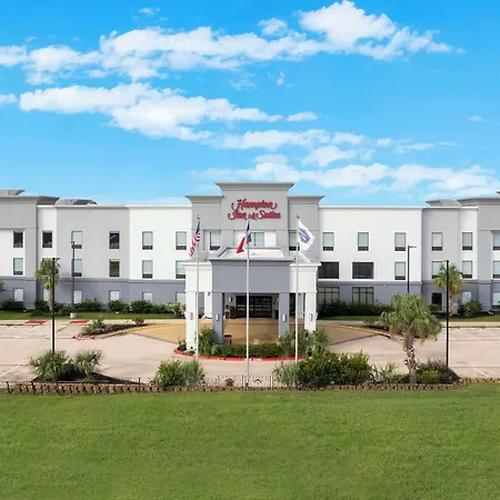 Hampton Inn & Suites Brenham-2