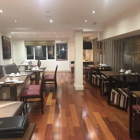 The New London Carlton Hotel-2