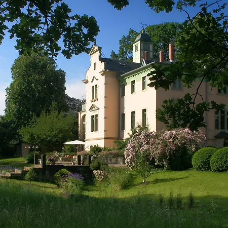 Therese-Malten-Villa-3