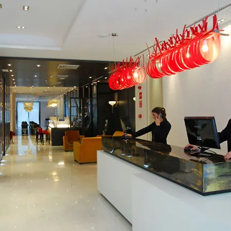 Grupotel Gran Via 678-2