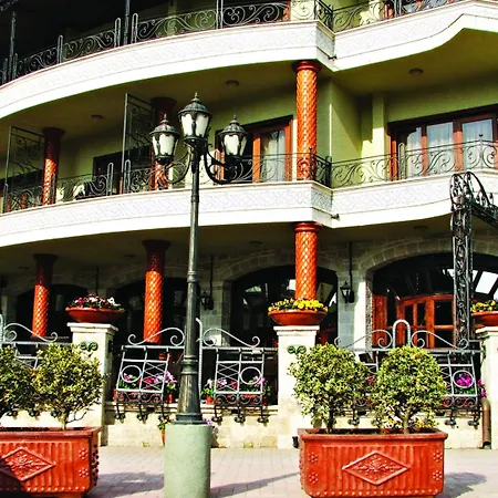 Dinasty Hotel-3