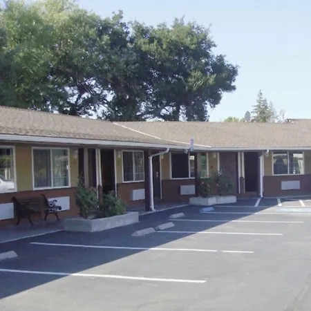 Muir Lodge Motel-3