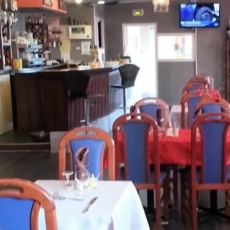 Hôtel Le Hussard-3