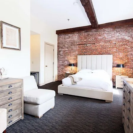 Garrison Inn-3