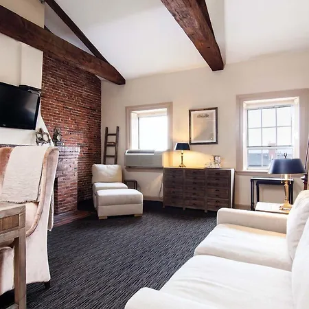 Garrison Inn-2