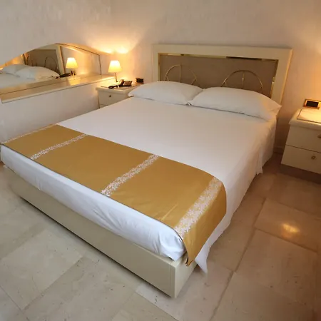 Hotel Europa-2
