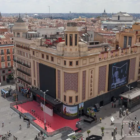 Hostal Josefina-Gran Via-2
