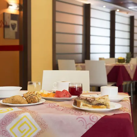 Hotel Sheila-3
