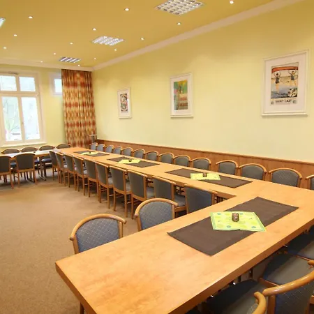 Hotel Bergfrieden-2