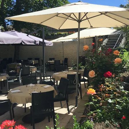 Hôtel Restaurant La Boule d'Or-3