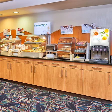 Holiday Inn Express & Suites El Paso Airport By Ihg-2