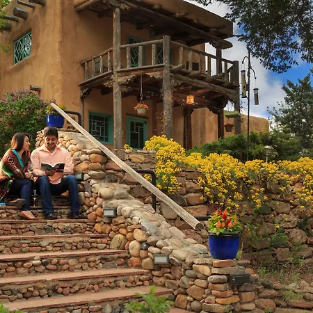 Inn Of The Turquoise Bear-2