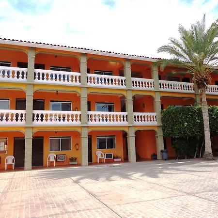 Hotel La Hacienda De La Langosta Roja-3
