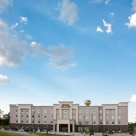 Hampton Inn & Suites Denison-2