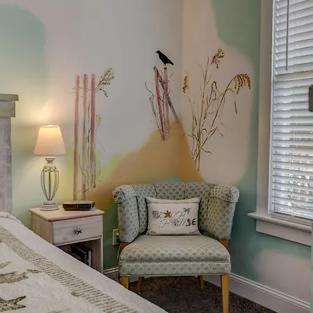 Anchor Inn Nsb Bed And Breakfast-3