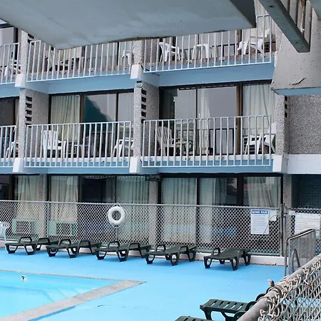 Aztec Ocean Resort-3