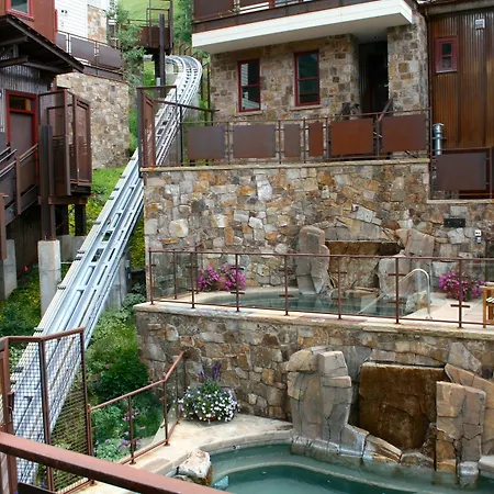 Element 52, Auberge Collection-2
