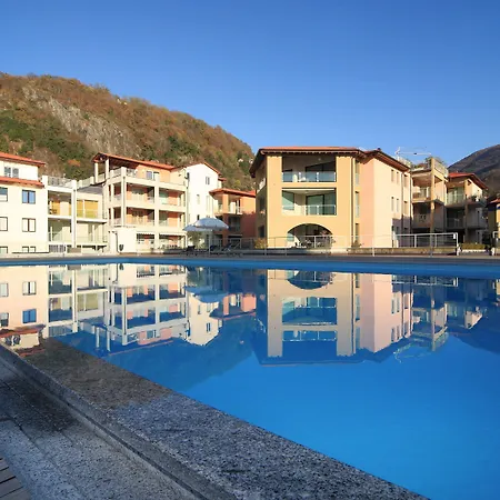 Golfo Gabella Lake Apartments-2