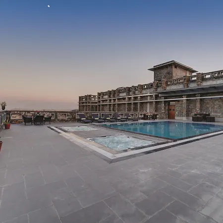 Ramada By Wyndham Udaipur Resort And Spa-2