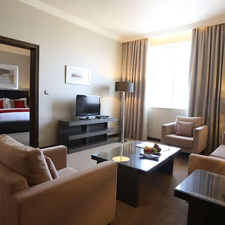 Ramada Downtown Abu Dhabi-2