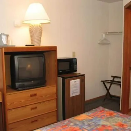 Sea Spray Motel-3