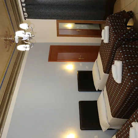 Adelaide House-2