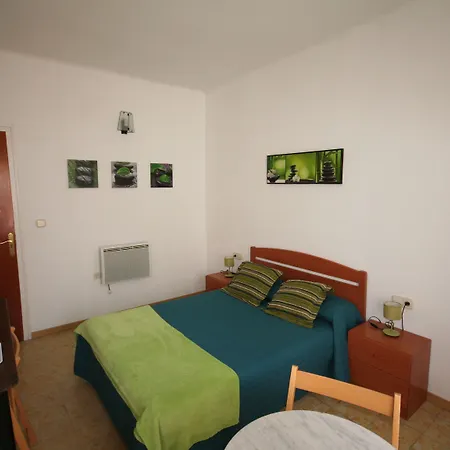 Hostal Juventus-3