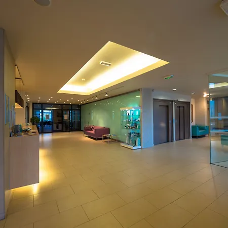 Hotel du Casino-3