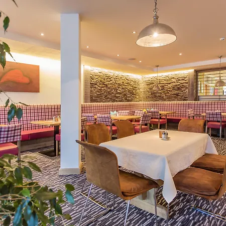 Hotel Bacher Asitzstubn-2