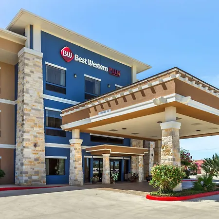 Best Western Plus Lytle Inn And Suites-2