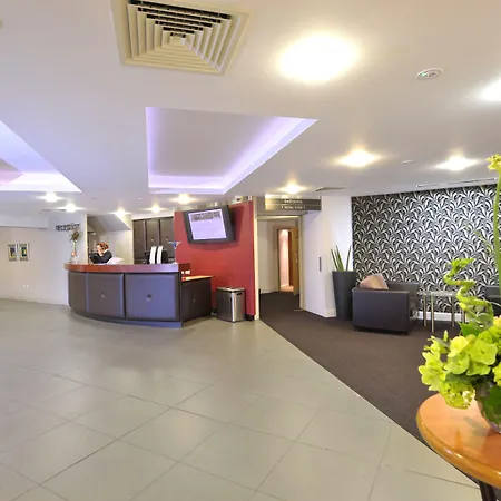 Stirling Court Hotel-2