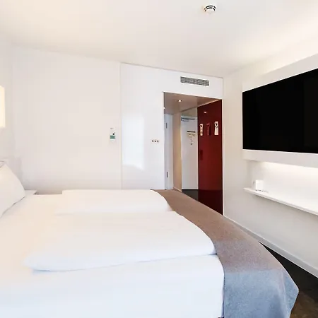 DORMERO Hotel Frankfurt-3