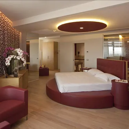 Hotel Glamour-3