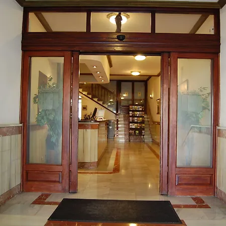 Hotel Marina Victoria-2