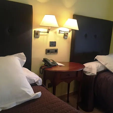Hotel Juanito-3