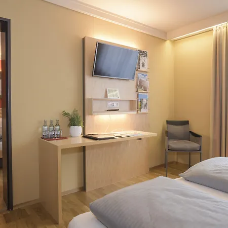 JUFA Hotel Wangen im Allgäu-2